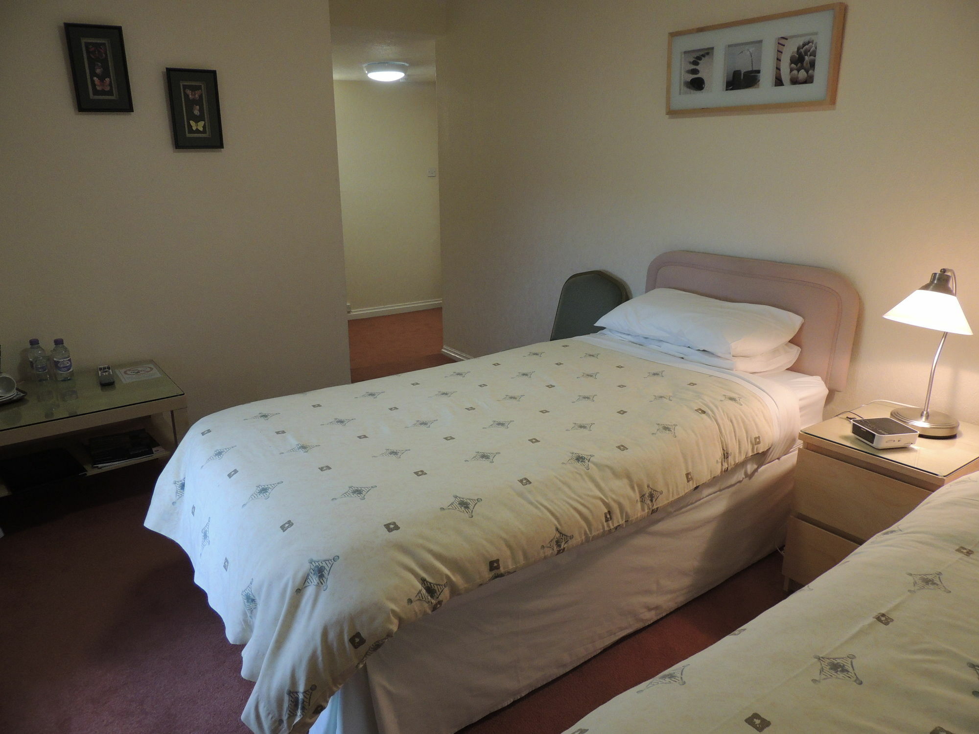 Surrone Guest House เกรทนากรีน ภายนอก รูปภาพ